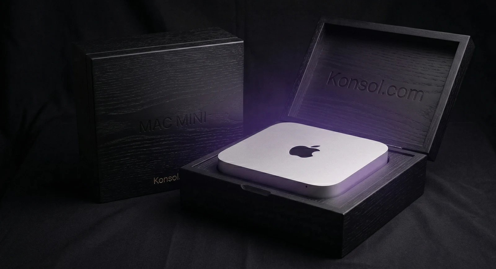 Konsol — Mac Mini + markalı ahşap kutu